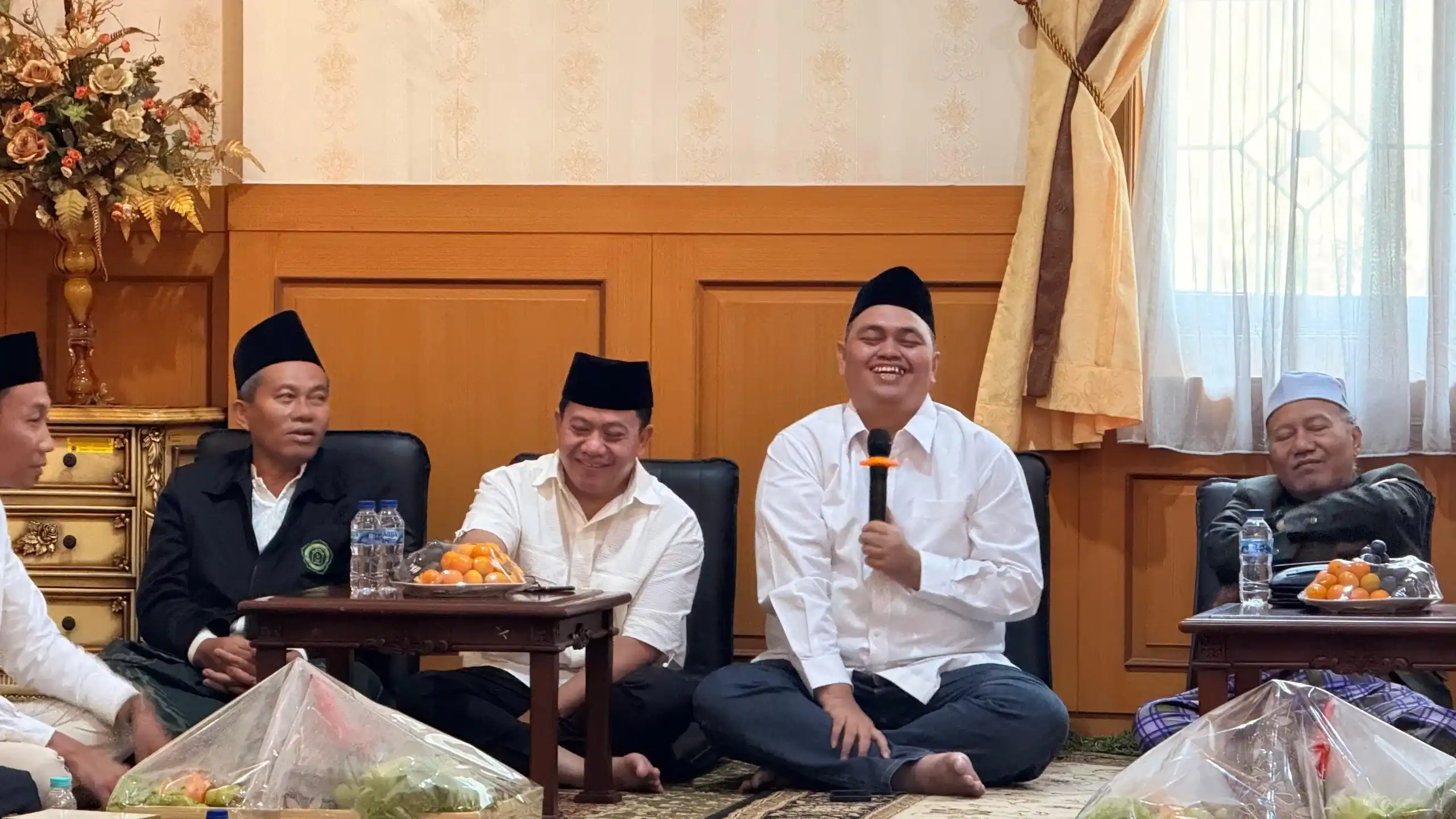 Sarif Abdillah Gelar Tradisi “Slup-slupan” Rumah Dinas, Ingin Jadi Rumah Aspirasi Santri dan Rakyat