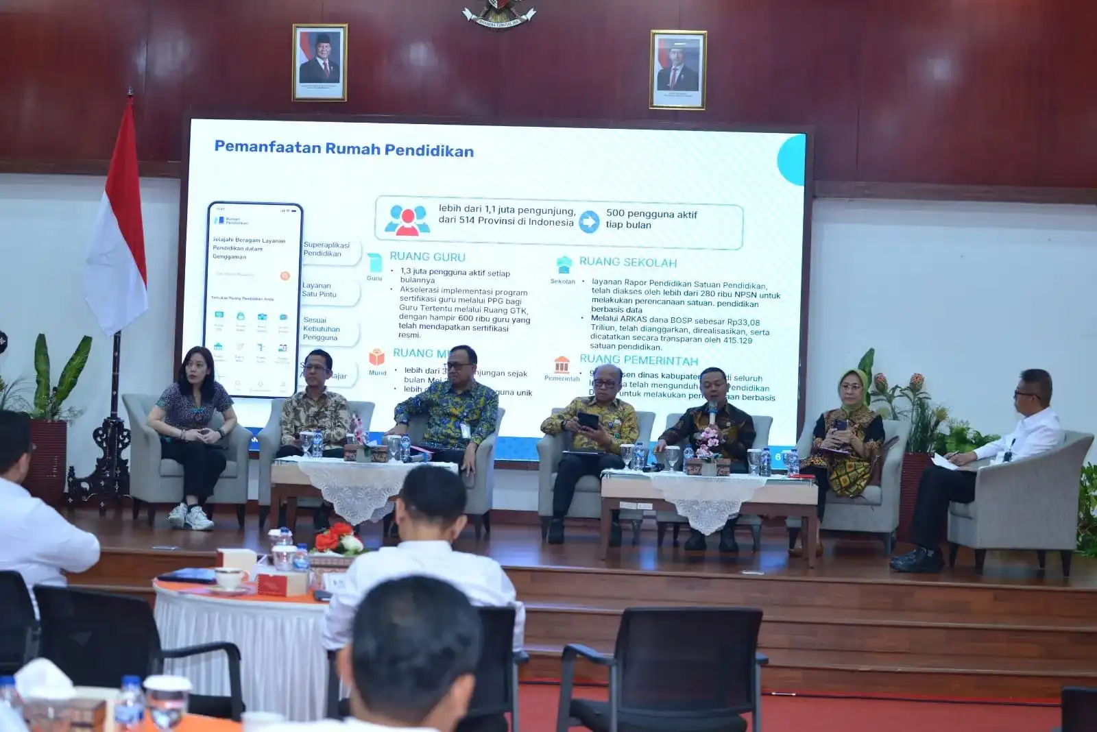 Siapkan SDM Unggul, Wamendikdasmen: Coding dan AI Segera Jadi Mata Pelajaran Wajib