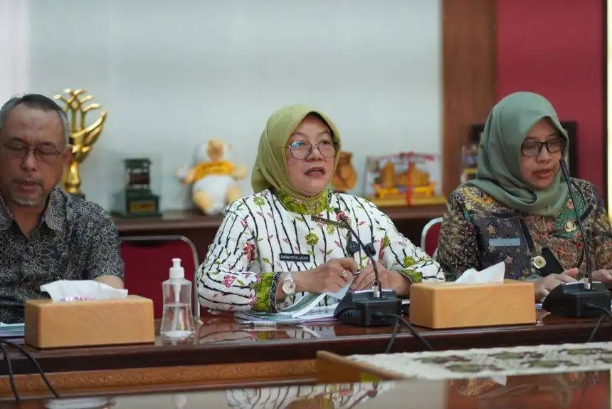 Aktivitas kawasan industri di Jawa Tengah yang menjadi tujuan investasi sektor padat modal dan padat karya sepanjang tahun 2025.